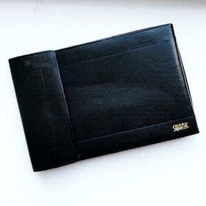 Vintage Men’s black leather SWANK bifold wallet